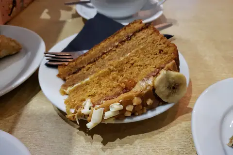 Malaki's Cakes Bread & Pastries photo 2